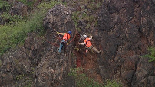 Zajišťování skal v Šáreckém údolí v Praze končí