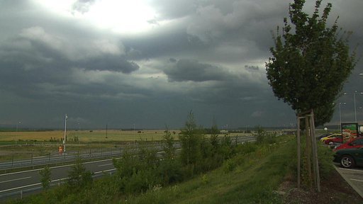 Bouřky v Čechách, tropy na Moravě