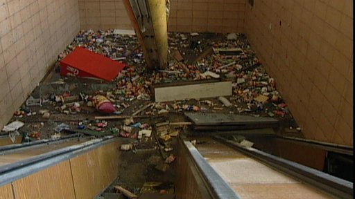 Deset let od ničivých povodní si připomnělo pražské metro