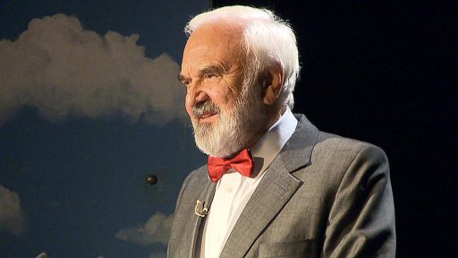 Divadlo Járy Cimrmana slaví 45. narozeniny