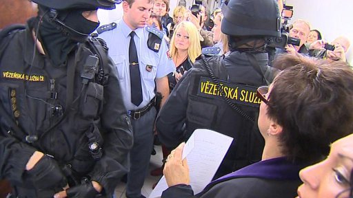 V Liberci začal soud s novoborskými mačetovými útočníky