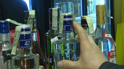 Špatně označený alkohol v pražských večerkách