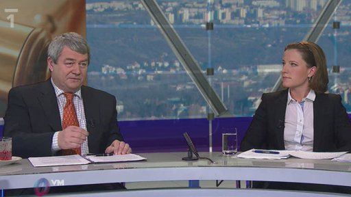 Karolína PEAKE (VV) 1. místopředsedkyně strany, místopředsedkyně vlády; Vojtěch FILIP /KSČM/, předseda strany