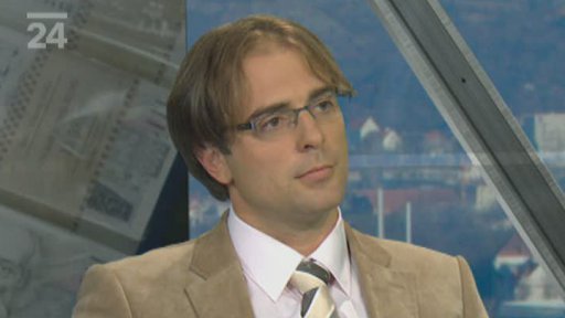 Lubomír Lízal, člen bankovní rady ČNB, ekonom; Zdeněk Kudrna, ekonom, Institut pro výzkum evropské integrace, Vídeňská univerzita