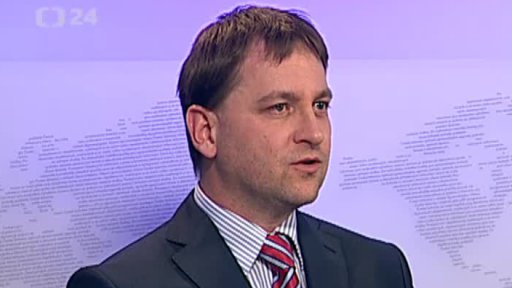 Reálné platy Čechů klesají