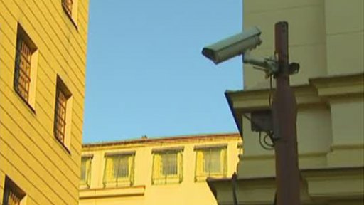 Propustí Davida Ratha z vazby?