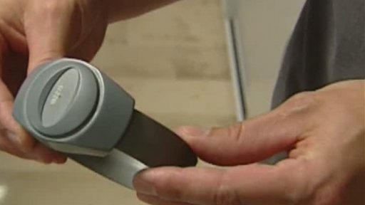 Elektronické náramky pro odsouzené