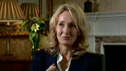 Rowlingová: první román pro dospělé