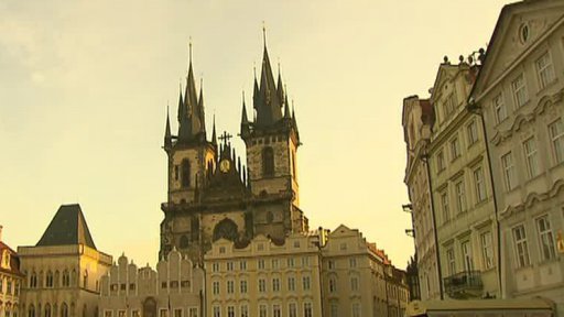 Církevní restituce budou platit