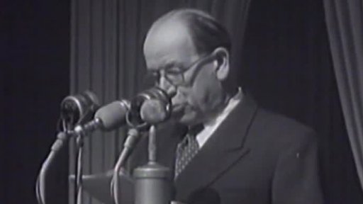 Zahájení přehlídky a projev A. Zápotockého (1954)