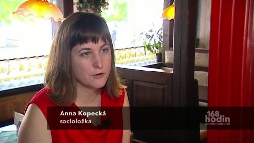 James Bond má padesát