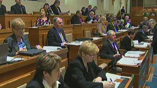 Premiér Nečas u senátorů ODS