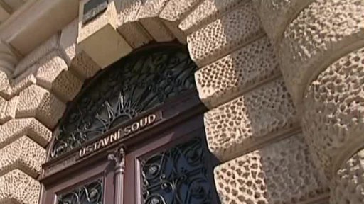 ÚS bude řešit stížnost na prezidentskou volbu