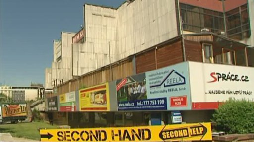 Plzeňané proti stavbě obřího budovy v centru města