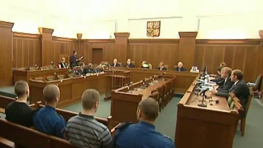 Platy ústavních činitelů