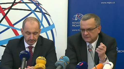 Ministři k omezení daňových úniků