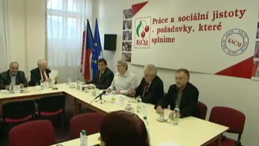 Zeman a Dienstbier žádají o podporu KSČM