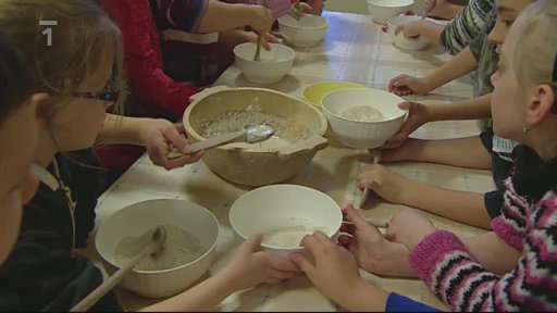 Vrabčák Lojza – Pečení chleba