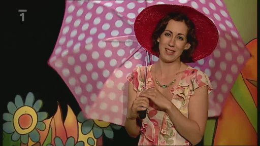 Lucka, Filip, Tomáš, jůheláci, tryskomyši a Muf se loučí s dětmi a přejí jim hezké prázdniny.