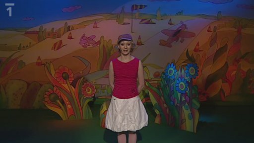 Klárka se loučí s dětmi a přeje jim krásný a úspěšný první den ve škole.