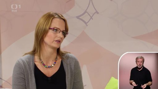 Péče o vícerčata po porodu, kojení a nároky na maminku - MUDr. Petra Šaňáková (1. část)