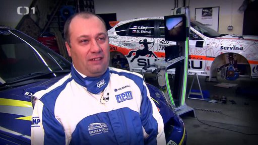 Je libo stát se pilotem F1 nebo vítězit ve světových rally?