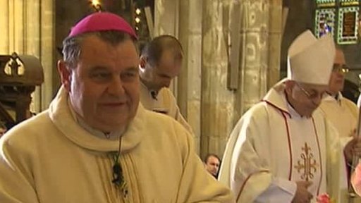 Změny v církevních restitucích