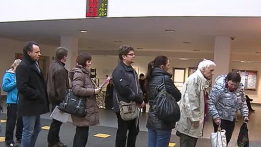 Fronty na katastrálních úřadech