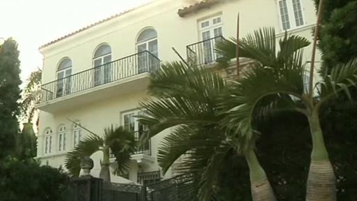 Dražba Versaceho vily