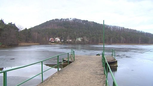 Pobřeží Máchova jezera ve Starých Splavech se má během dvou let zásadně zmodernizovat