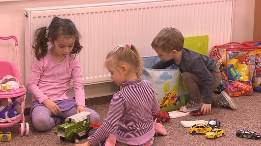 Tři obce na Mělnicku se složily a společně postavily novou školku