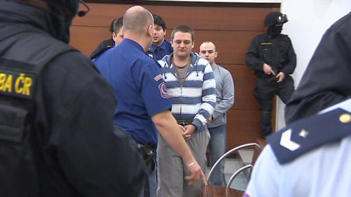 Za vraždu taxikáře padly u libereckého soudu výjimečné tresty