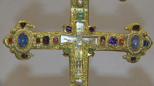 Závišův kříž, jedna z nejvzácnějších památek svého druhu na světě, opustí úkryt