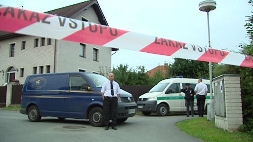 Potvrzeno doživotí pro trojnásobného vraha z Mukařova u Prahy