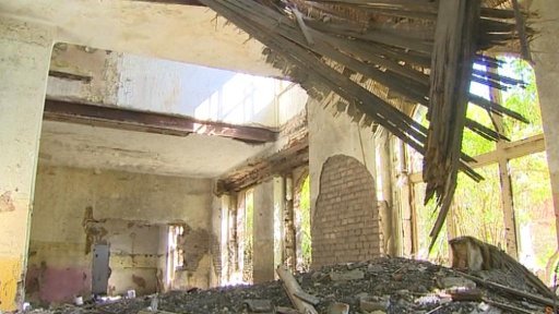 V jiných městech by radnice naopak co nejrychlejší demolici starých domů uvítaly