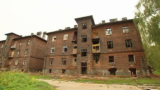 Obyvatelé Přednádraží podepsali nové nájemní smlouvy a vracejí se domů