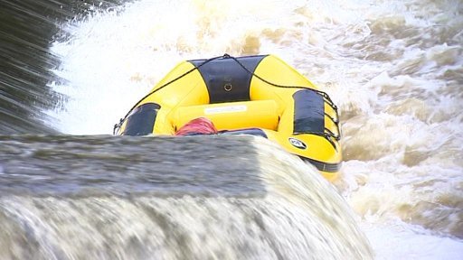 Dva vodáci utonuli ve Vltavě