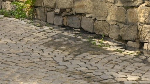 Prasklé kanály v Jihlavě nechce nikdo řešit