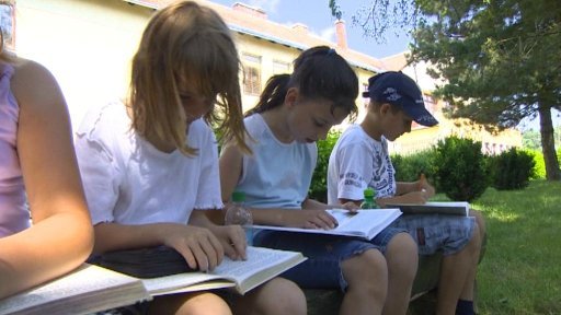 Školy ve vedru omezují výuku a vymýšlejí náhradní program