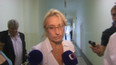 Politička odsouzená za vydírání zůstává zastupitelkou