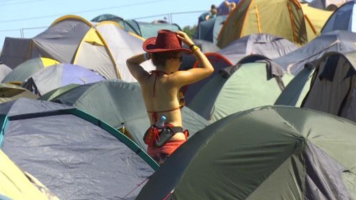 Druhým dnem ve Světlé nad Sázavou pokračuje třídenní festival Sázavafest