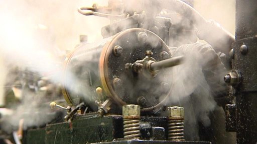 Michal Malinovský z Heřmanova Městce vyrábí i opravuje parní stroje