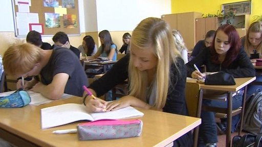 V Dačicích se rozhořel boj za zachování samostatnosti gymnázia