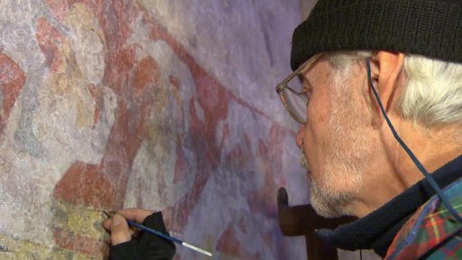 Gotická freska z broumovské fary se dočkala obnovy