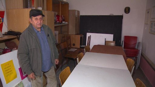 Překážka k volbám