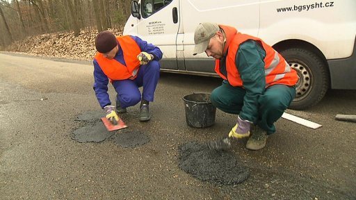 Audit odhalil chyby v hospodaření středočeských silničářů