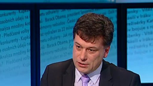 (Ne)důvěra vládě