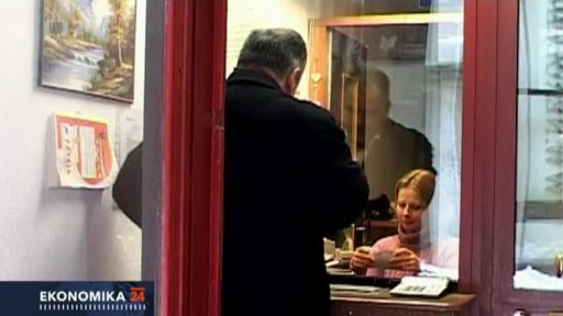 Vatikán přijímá platby pouze v hotovosti