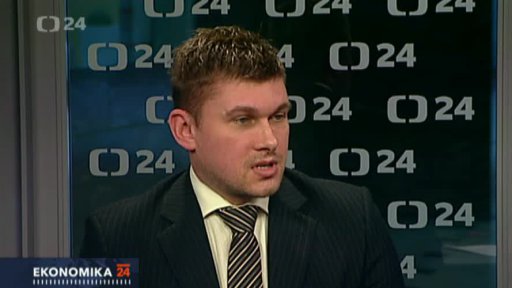 Lidé v únoru nakupovali méně