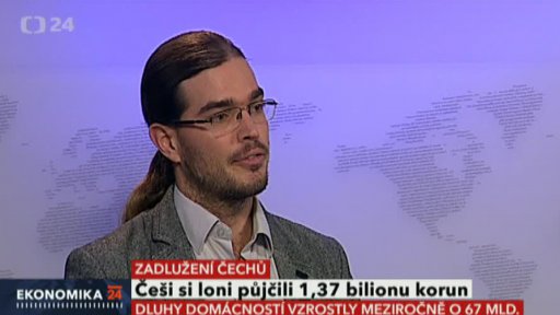 Češi si loni půjčili 1,37 bilionu korun